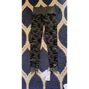 XS Camo Gymshark Leggings